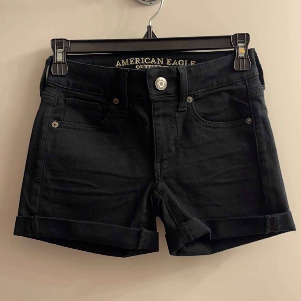 American Eagle Black Midi Shorts 00